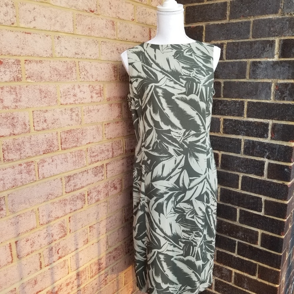 Liz Claiborne Dark Olive Green Day Dress Size 8